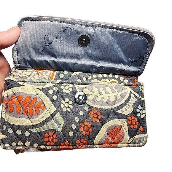 Vera Bradley Crossbody Wallet Mod Floral Blue Excellent Condition - Picture 3 of 9